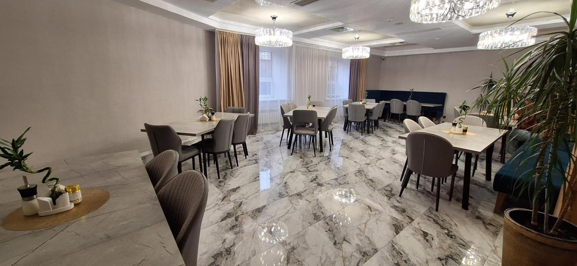 "Rush Hotel" Astana Exteriör bild